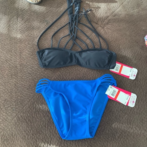 3 NWT Hula Honey complete bikini sets xs - Picture 5 of 9